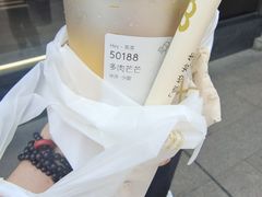 -喜茶(上海淮海中路渔阳里店)