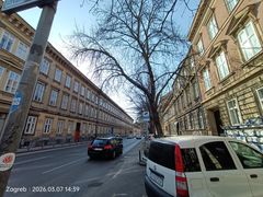 -耶拉契奇总督广场