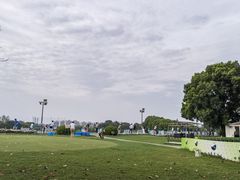 -银涛高尔夫练习场(徐泾店)