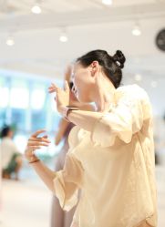 -柏姿舞蹈工作室