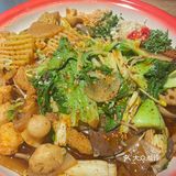 东北烧烤哦。烤串选择性太少了