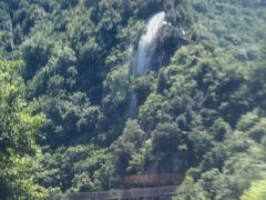 -尧山大峡谷漂流
