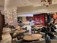 -松咖啡自助餐厅·松北香格里拉