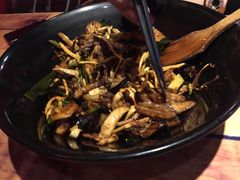 -食乐佳麻辣香锅(森林摩尔商业街区店)