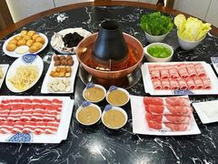 -楼外楼大刀肉传统火锅居(博学路店)