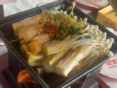 -记忆串城·东北烧烤·小龙虾·大型团建(南油店)