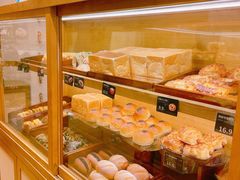 -小飞象面包公社(珠江路金鹰店)