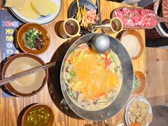 -贵厨酸汤牛肉(小十字店)