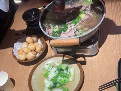 -川堂风·跷脚牛肉·乐山爆炒(宝山日月光店)