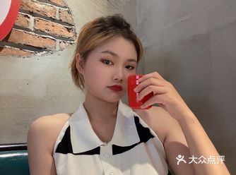 「周末铺子炭火烤肉(江汉路店)」  韩式风格的装修