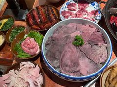 -周小明火锅(黑金冠社区店)