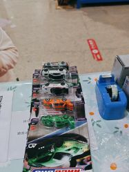 -逝水玩具折扣店