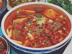 牛市口毛血旺-院8里·小乐园家常味川菜(鹭洲里店)