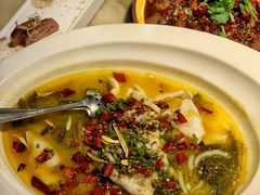 金汤酸菜鲈鱼-绿茶餐厅(广州天河城店)