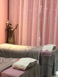 -纤指百魅美甲美睫