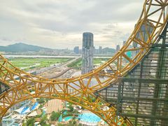 -影汇之星8字形摩天轮