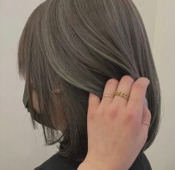 -苑苑发型设计