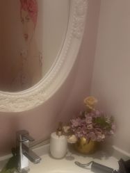 -蕾蕾美颜美容美体