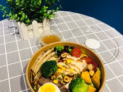 -轻素Chic Salad·轻食(万松园店)