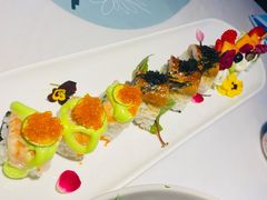 金枪鱼鳗鱼寿司卷-花开餐厅(环湖中路店)