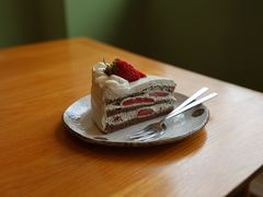 草莓戚风-三花屋 Mihhanaya