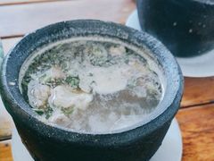 -虹兴砂锅店