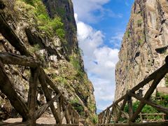 -苍山世界地质公园·石门关大峡谷