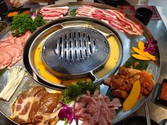 -哈哈碳都·牛肋条无限自助烤肉(台江万达店)
