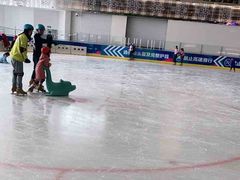 -冰纷万象滑冰场(沈阳万象城店)