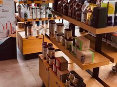 零售区-星巴克(成都机场T2店)