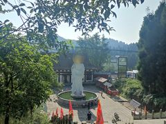-钟鼎寺