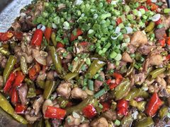 -廖哥泡椒兔(峨眉店)