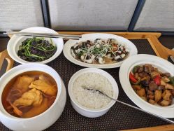 -臻康乃馨月子中心(集美店)