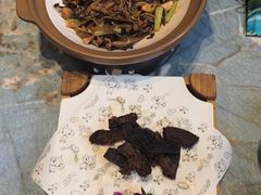 -哈啾嗨·新概念蒙餐(红星新城店)