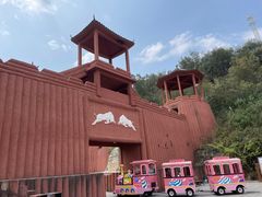 -彩色沙林风景区