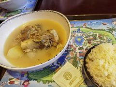 -横琴湾畔餐厅(长隆海洋王国白鲸剧场店)
