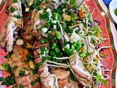 -Thiw Soen Seafood Restaurant
