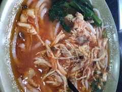 酸汤鸡肉米线-老师专·玉溪特色小吃