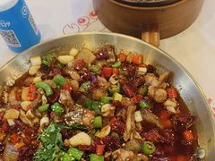 铁锅酱美牛蛙-五丁桥光头香辣蟹(望江橡树林店)