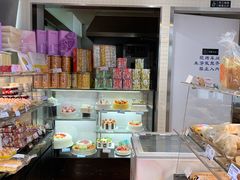 零售区-好利来(彩香店)