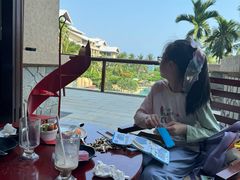 -三亚亚龙湾希尔顿酒店