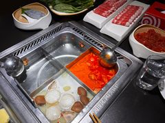 四宫格火锅-海底捞火锅(石景山万达广场店)