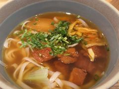 -美食小镇·观赏珍稀鸟类·长隆熊猫酒店