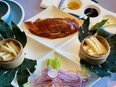 -梧桐北京烤鸭·铜锅涮肉(海岸城店)