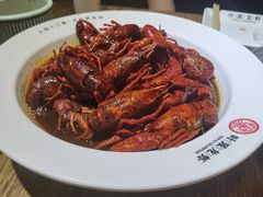 -叶派龙虾•招牌香辣蟹·海鲜(中海国际店)