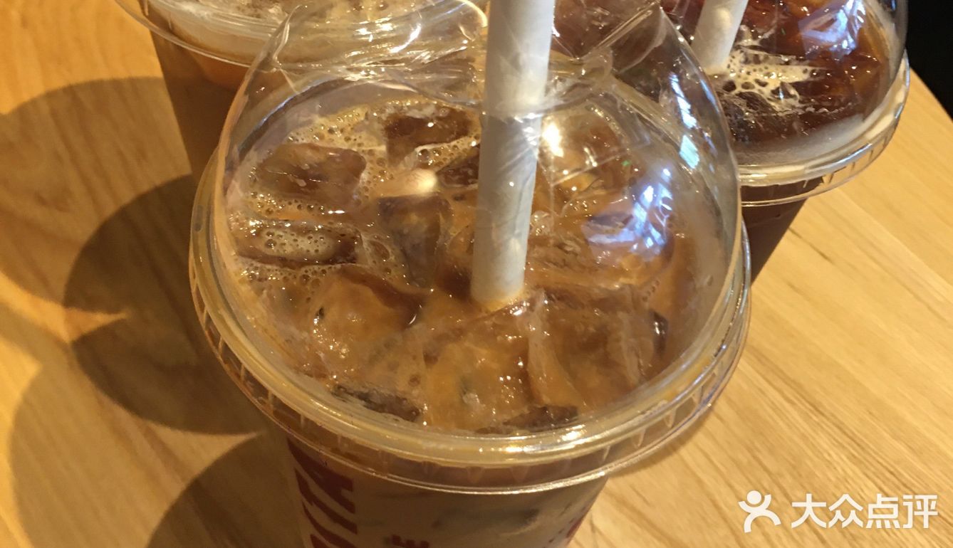 喜欢喝costa的拿铁☕️因为牛奶和咖啡的分层真的好看