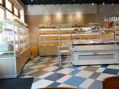 -85度C(生甜甜圈研究工坊·上海局门店)