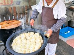 -锅贴大王南翔小笼(临沂二村店)