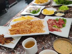 -啊美丽炭火烤肉(滑翔一店)