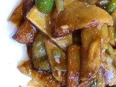 -六泰居·尔滨地标·东北菜(黄河路店)